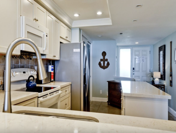 Beachfront Anna Maria Rental